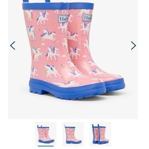 Hatley Kids Magical Pagasus Shiny Rain Boots size 13 NWT